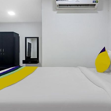Itsy By Treebo - Lg Grand Inn Hyderabad Eksteriør bilde