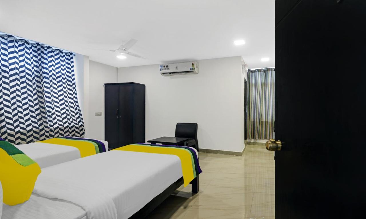 Itsy By Treebo - Lg Grand Inn Hyderabad Eksteriør bilde